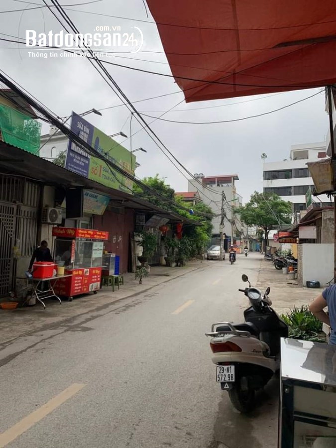 Bán gấp nhà C4 MP Quang Tiến Nam Từ Liêm 60m giá 10 tỷ, vỉa hè, kinh doanh đỉnh