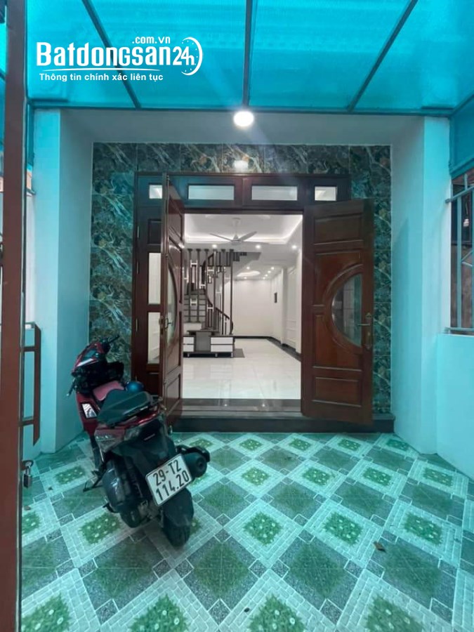 Chính chủ bán nhà 5 tầng ngã 4 Vạn Phúc 45m2 giá chỉ 5 tỷ