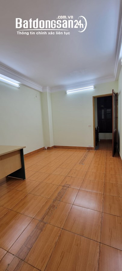 KHU VIP BA ĐÌNH-NHÀ ĐẸP Ở NGAY-NGÕ THÔNG-NGOẠI GIAO ĐOÀN-38M 5T 8xTỶ-VẠN PHÚC 