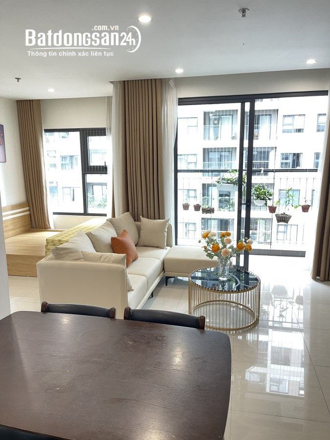 Chính chủ bán căn hộ 2 phòng ngủ góc, full nội thất an cường đẹp tại Vinhomes OCP