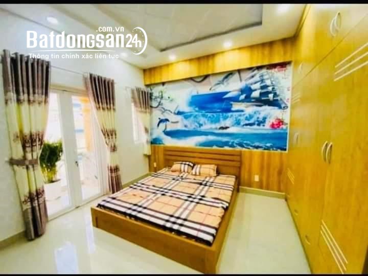 Đường Xe Hơi Tránh gần chợ Phạm Văn Bạch Tân Bình DT4,2x17 x4 Tầng Chỉ 7,x tỷ