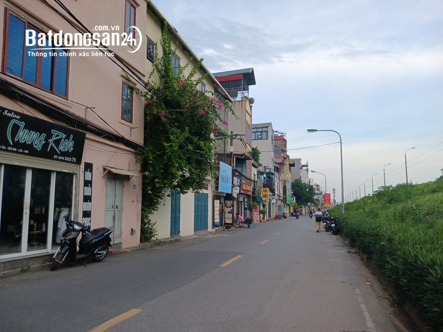 Bán nhà mặt phố Lâm Du, Bồ Đề. Đường to, kinh doanh tốt. 38m2 giá 7,85 tỷ