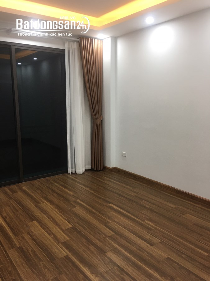 Bán nhà mặt phố Đường Phan Đình Giót, Hà Đông 40m2 KD đỉnh cao