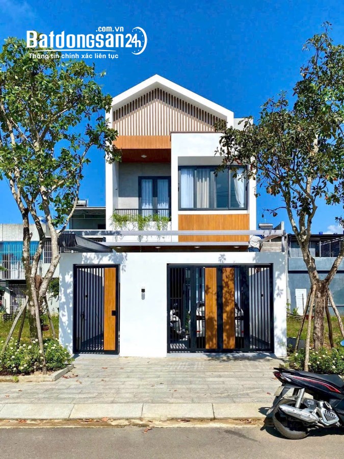 CÔ EM VÀ GIA ĐÌNH CHUYỂN VỀ BẮC NÊN CẦN BÁN GẤP CĂN NHÀ 100m2 2 MẶT TIỀN KINH DOANH