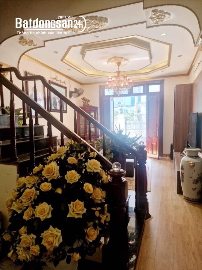 BÁN GẤP NHÀ 42M2 MỚI TINH NGÃ 6 Ô CHỢ DỪA _5 TẦNG_MẶT TIỀN 5M_5.8TỶ.