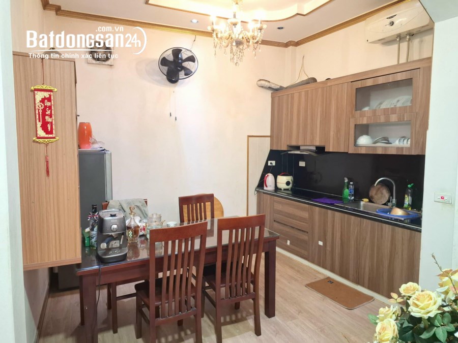 BÁN GẤP NHÀ 42M2 MỚI TINH NGÃ 6 Ô CHỢ DỪA _5 TẦNG_MẶT TIỀN 5M_5.8TỶ.