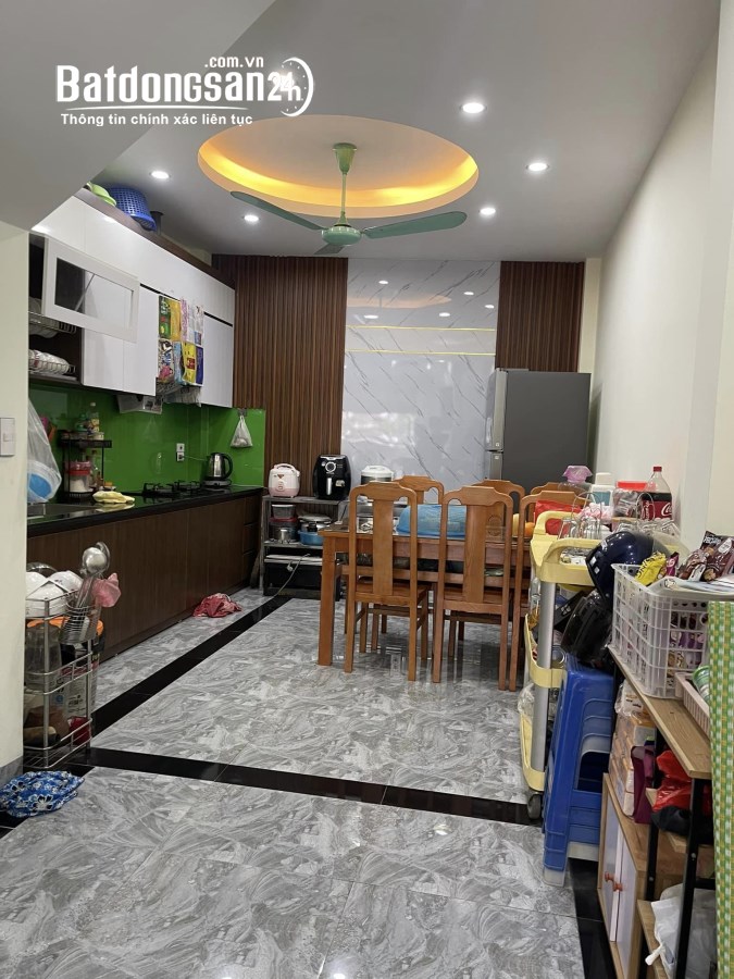 BÁN NHÀ PHỐ TRUNG PHỤNG NHƯ MỚI_NGÕ THẲNG_LÔ GÓC_40M2_5TẦNG_6.1TỶ.