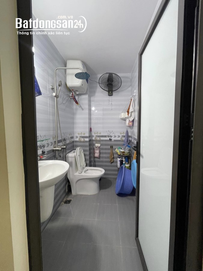 BÁN NHÀ PHỐ TRUNG PHỤNG NHƯ MỚI_NGÕ THẲNG_LÔ GÓC_40M2_5TẦNG_6.1TỶ.