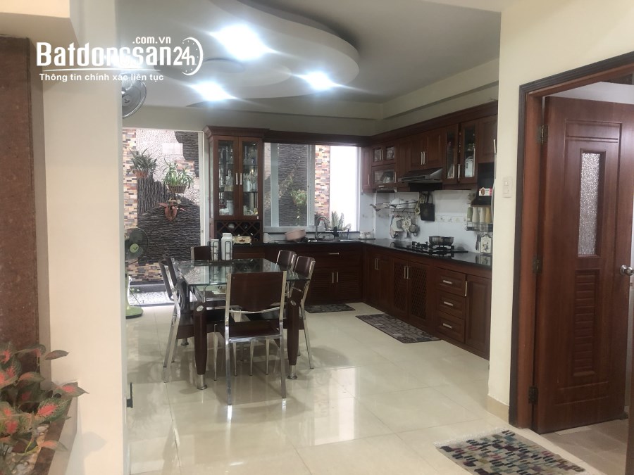 Cho thuê nhà mặt phố Đường 30, Phường Tân Phong, Quận 7