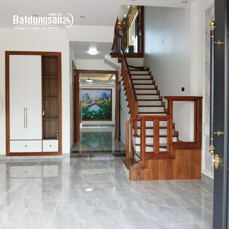 Bán nhà 4 tầng 67.5m2, mt 4.5m, 3 ngủ, gara, thang máy chờ, KĐT Tân Phú Hưng, TP HD