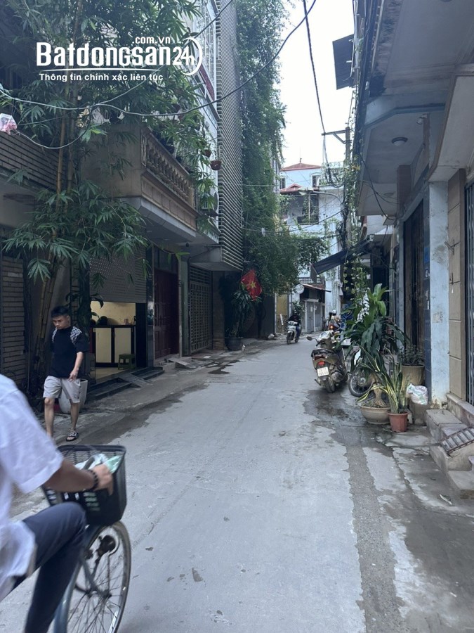 Chính chủ bán đất đường Bà Triệu, Lê Quý Đôn Hà Đông 40m2 KD đỉnh cao 0972096040