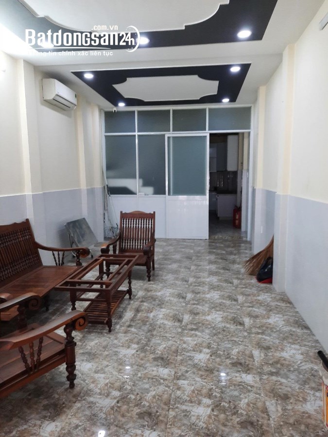 ***Bán nhà mặt tiền Tân Bình, mặt tiền Hoàng Văn Thụ, dưới 200