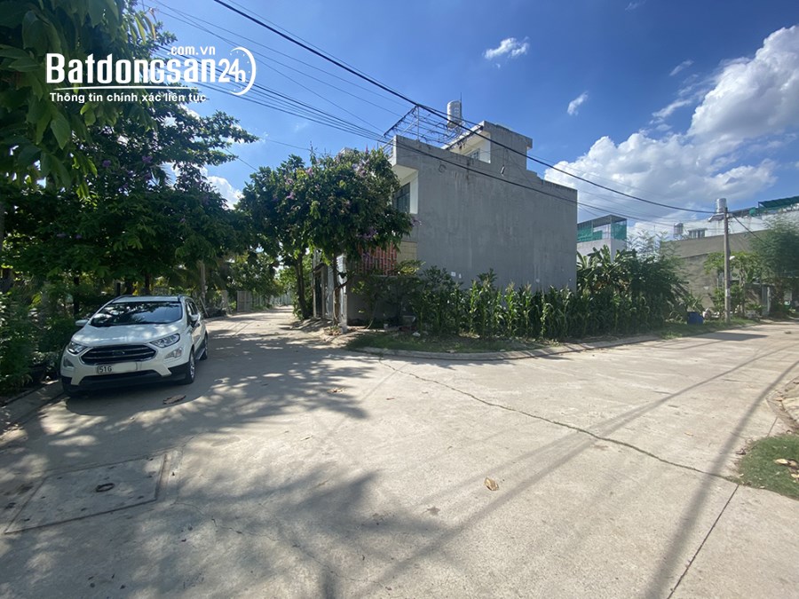 Bán đất đường số 8 Lò Lu, kế bên Đông Tăng Long Nguyễn Duy Trinh, giá tốt