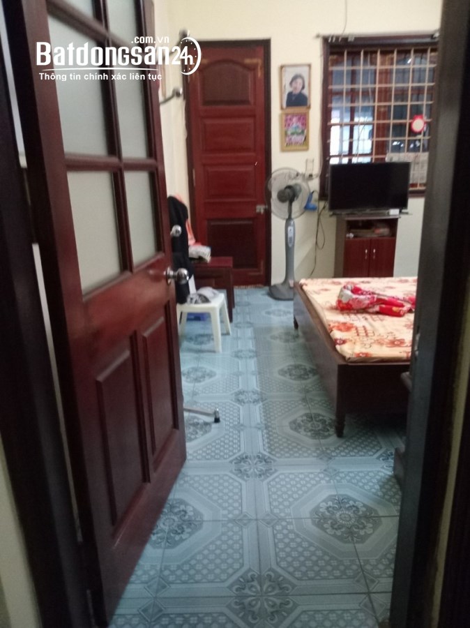 Bán nhà mặt phố Đường Lạc Long Quân, Phường Nghĩa Đô, Quận Cầu Giấy