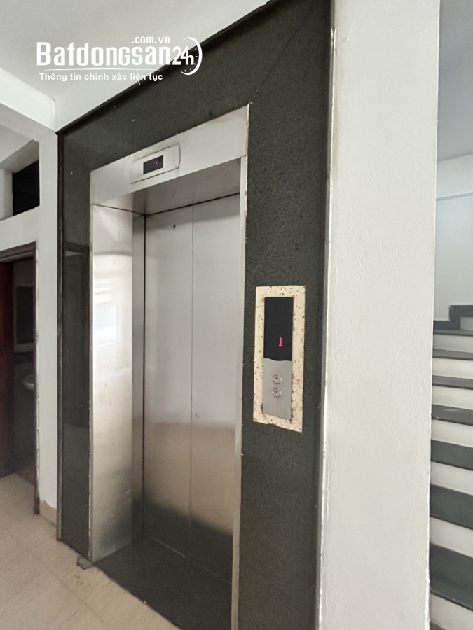 Cho thuê nhà mặt đường đôi Tân Mai, Hoàng Mai 80M x 6T, BÁN HẦM, THANG MÁY, vỉa hè