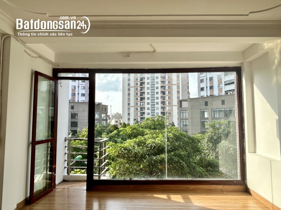 Cho thuê nhà mặt đường đôi Tân Mai, Hoàng Mai 80M x 6T, BÁN HẦM, THANG MÁY, vỉa hè