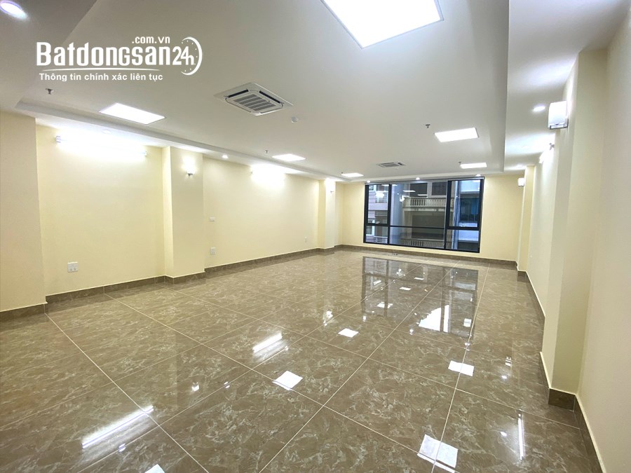 Bán Tòa Văn Phòng 9 Tầng Mặt Phố Nguyễn Viết Xuân,Vị Trí Đắc Địa. DT 93m2. Giá 33TY