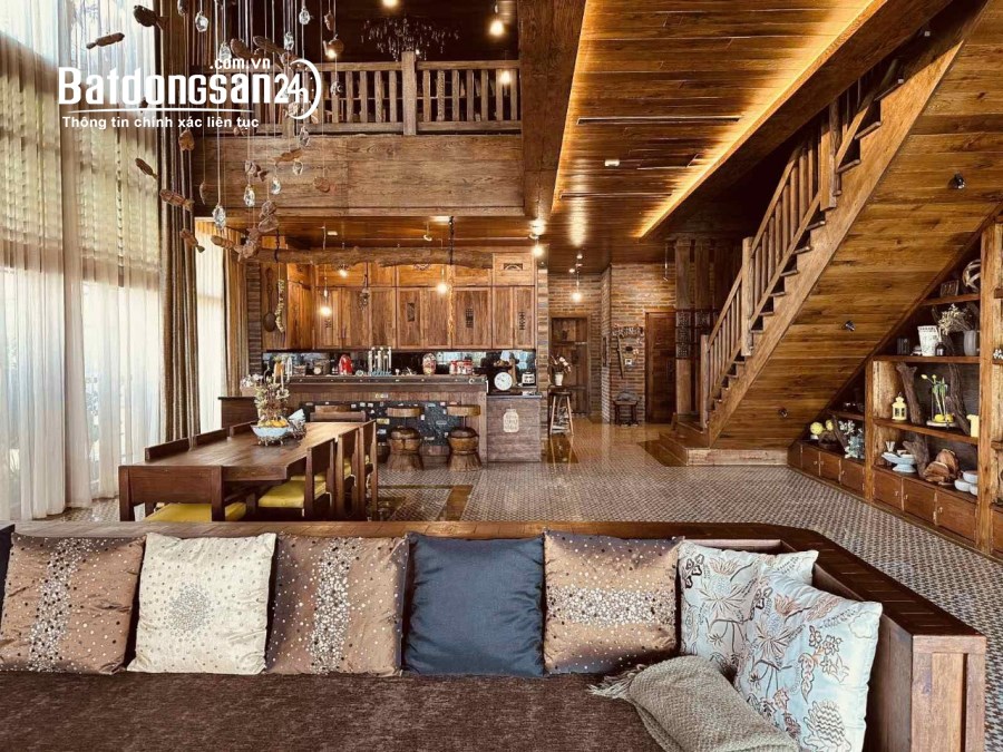 Bán căn Penthouse Golden Palace Mễ Trì 500m full nội thất ốp gỗ bể bơi view Công viên