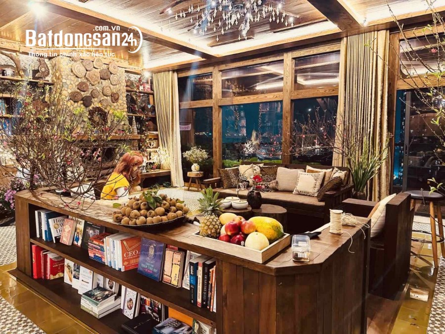 Bán căn Penthouse Golden Palace Mễ Trì 500m full nội thất ốp gỗ bể bơi view Công viên