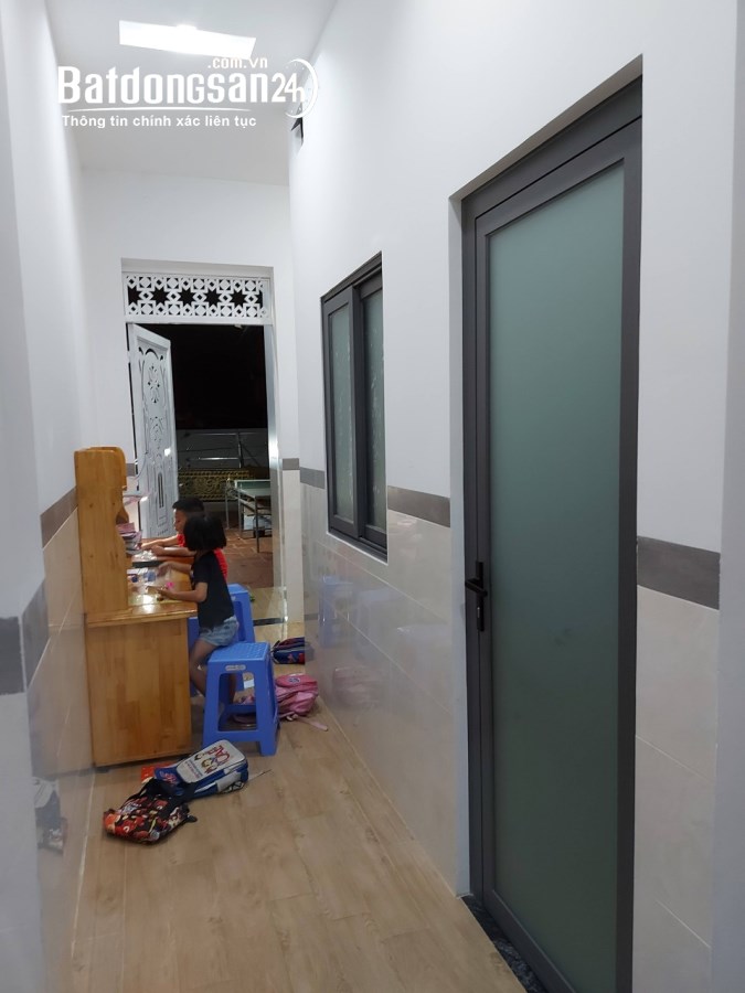Nhà mặt tiền kinh doanh Bình Hòa 24, gần cầu Ông Bố, KCN Đồng An, 629 Bình Hòa