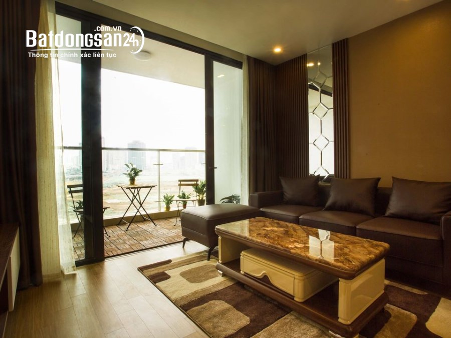 Cho thuê căn góc 3 phòng ngủ, đủ đồ tại Vinhomes Skylake view hồ, vào được luôn