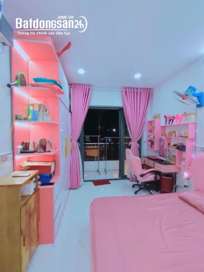 Bán Nhà Bình Quới P28 Bình Thạnh, Mặt Tiền, 2 Tầng, 45m2, Chỉ 5 Tỷ hơn