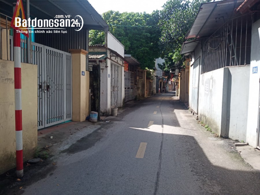 LÔ ĐẤT SIÊU HIẾM 43M NGAY NGÃ 3 OTO CHẠY VÒNG QUANH Ở THANH TRÌ HÀ NỘI GIÁ CHỈ 3TY