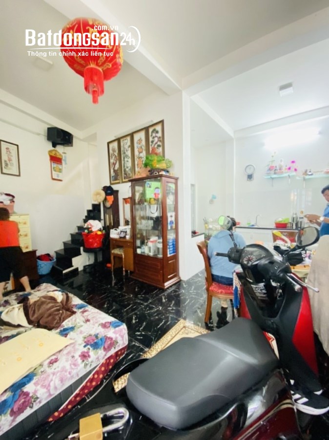 Bán Nhà Ung Văn Khiêm, Bình Thạnh, 42m2, Ngang 5m5, 2 Tầng BTCT, Nhỉnh 5 tỷ TL