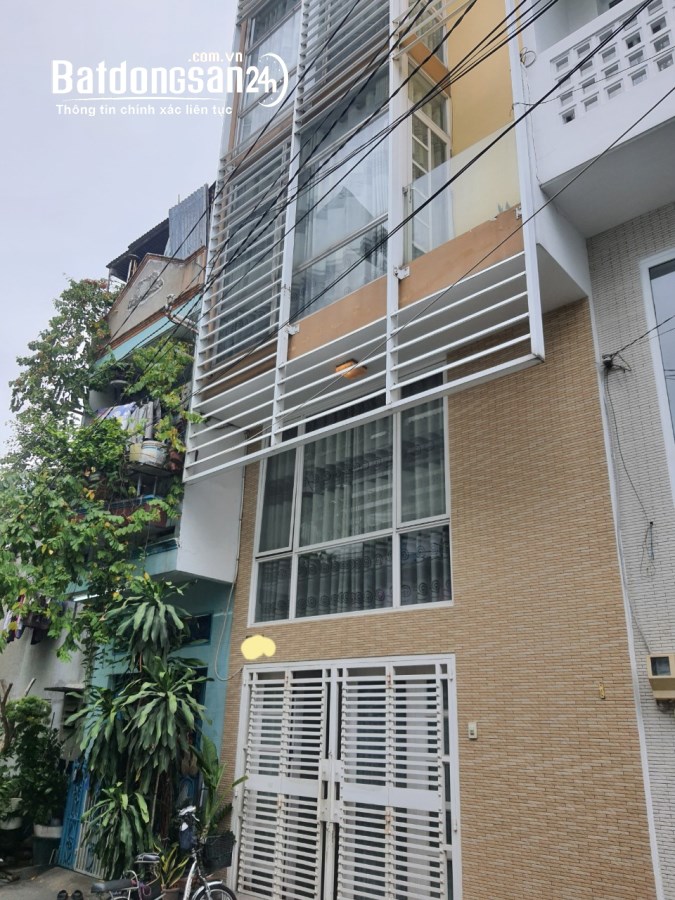 Bán nhà mặt phố Đường 24, Phường 4, Quận 4