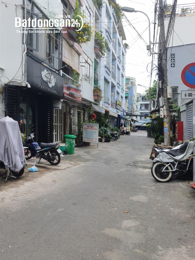 Bán nhà mặt phố Đường 24, Phường 4, Quận 4