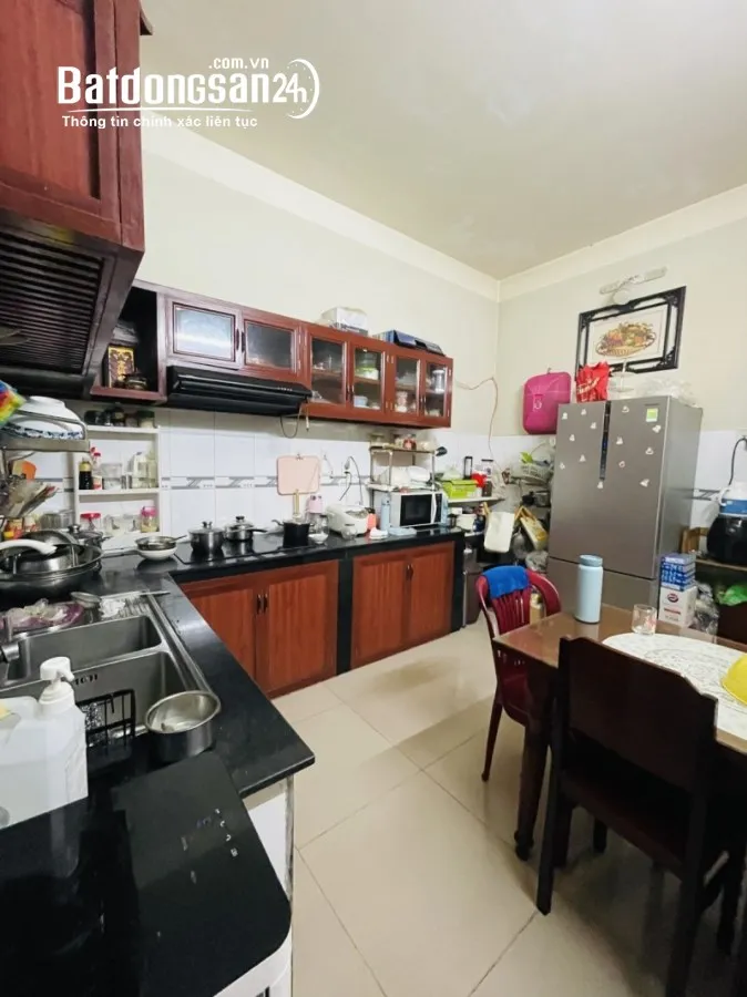 Bán nhà HXH gần Út Tịch, Tân Bình, 70m2, 3PN, sát mặt tiền, chỉ nhỉnh 8 tỷ