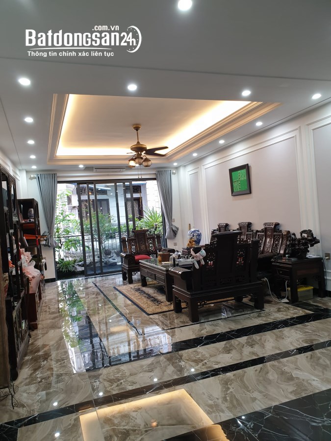 Bán nhà mặt phố Đường Thịnh Quang, Phường Thịnh Quang , Quận Đống Đa