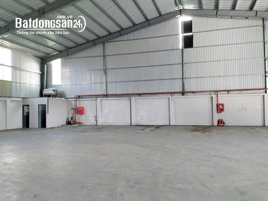 Cho thuê 800m2 Xưởng Tân Uyên , Gía : 35 triệu / tháng , PCCC vách tường