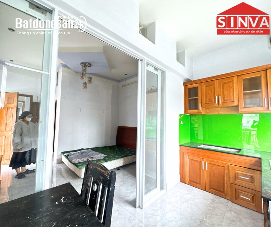 CHO THUÊ PHÒNG MẶT TIỀN ĐƯỜNG HUỲNH TẤN PHÁT, TÂN PHÚ, Q7 BAN CÔNG RIÊNG, TÁCH BẾP