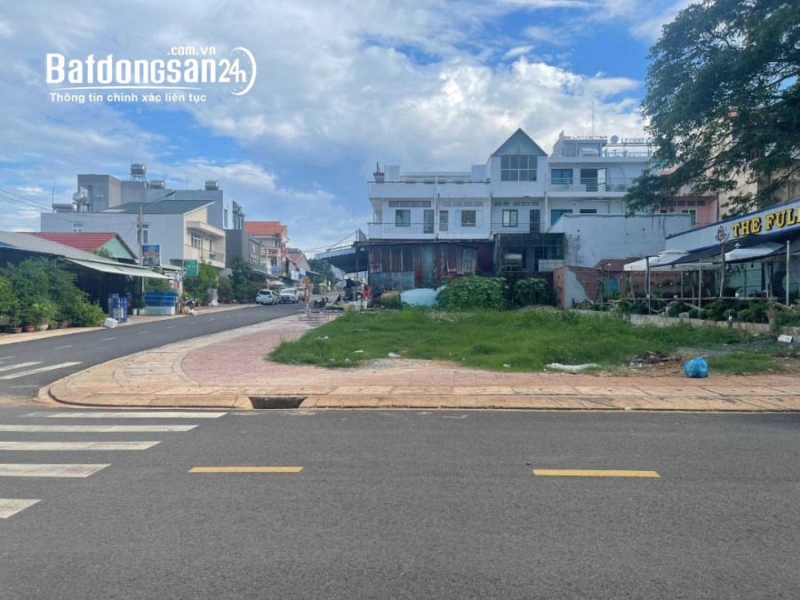 Bán đất Cổ Linh Q.Long Biên. Lô góc 2 mặt thoáng, KD mọi loại hình. 80m2 ~ 21,6 tỷ