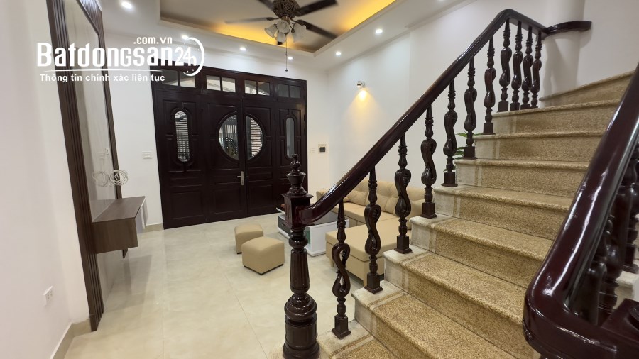 Bán nhà ngõ 176 Trương Định - 50m2 x 4 tầng MT 4,3m, ngõ 2,5m - SĐCC 