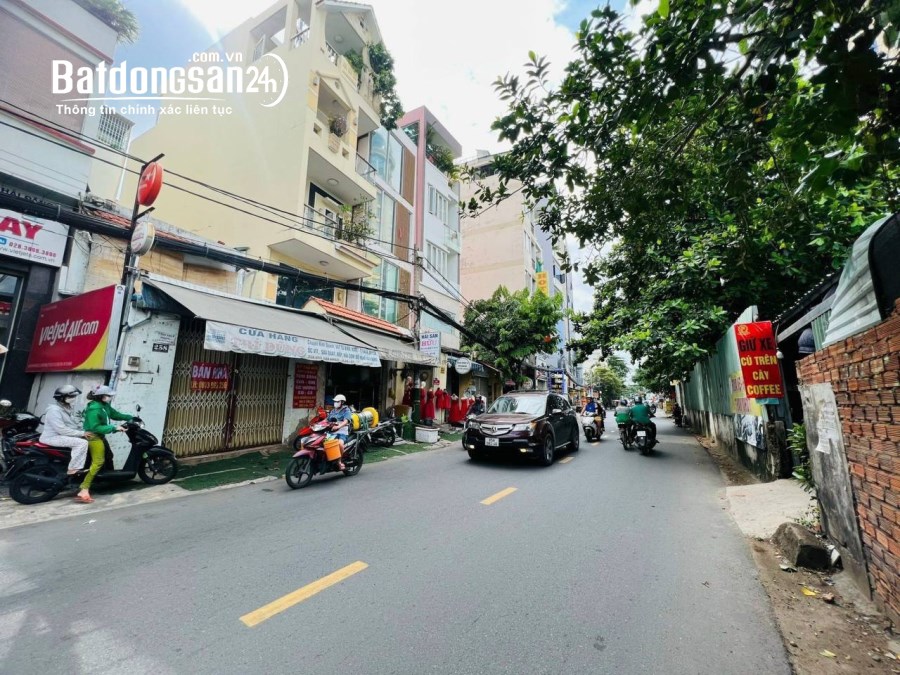 Bán nhà mặt tiền Ung Văn Khiêm, P25, Bìn Thạnh.DT:4,1x14, 1 trệt 1 lửng, giá:14 tỷ