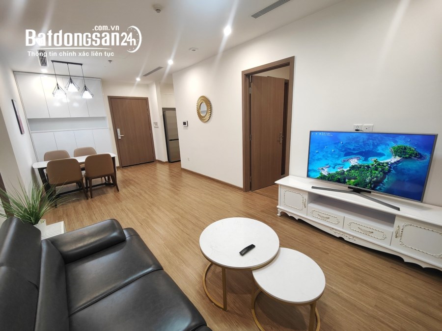 Cần cho thuê căn 3 ngủ view hồ chung cư Vinhomes Skylake (căn S2.05A) giá rẻ nhất