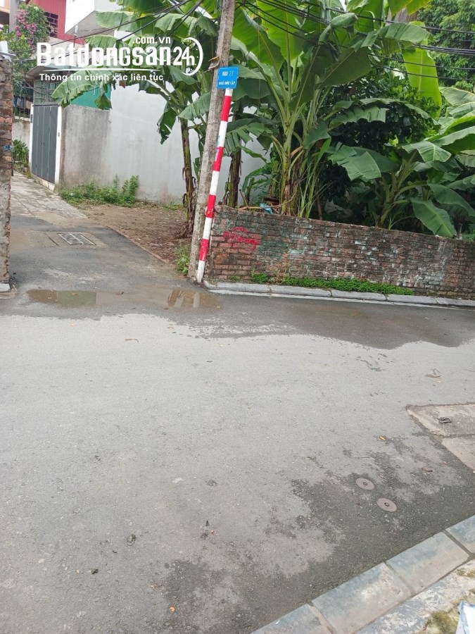 Cần bán lô đất đẹp 2 mặt tiền phường Cự Khối, Long Biên, Hà Nội 42m2, SĐCC