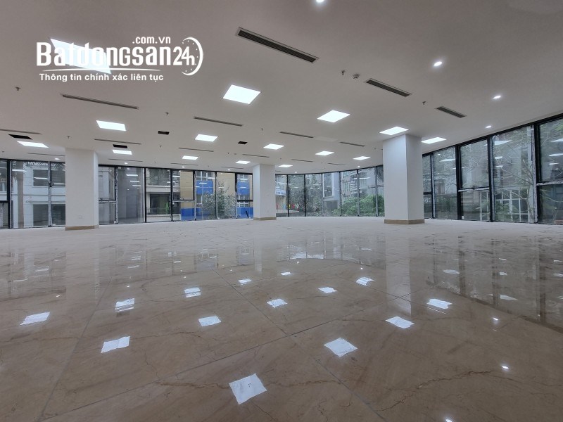 Bán nhà mặt phố Phố Dịch Vọng Hậu, Phường Dịch Vọng Hậu, Quận Cầu Giấy