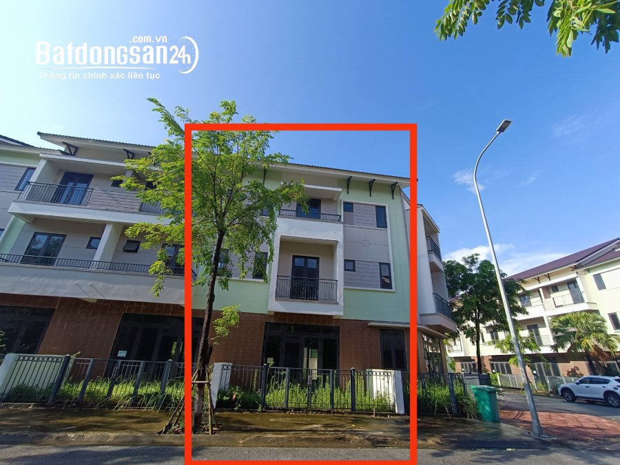 Bán gấp nhà phố 90m2 trong ốc đảo xanh Vsip Từ Sơn giá rẻ hơn thị trường 500tr