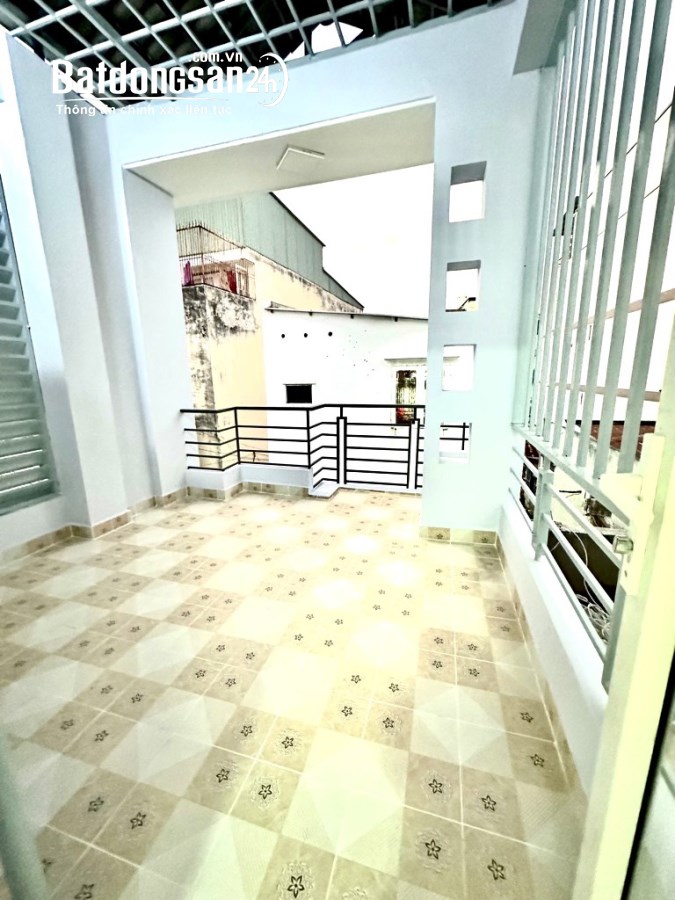Nhà Đẹp Trung Tâm Gò Vấp- Sát Mặt Tiền KD - 5TỶ
