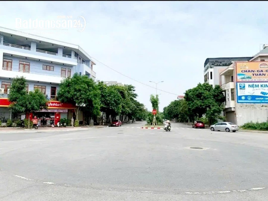 Bán đất mặt đường Hoàng Quốc Việt, ph Thanh Bình, TP HD, 67.5m2, mt 4.5m, KD buôn bán