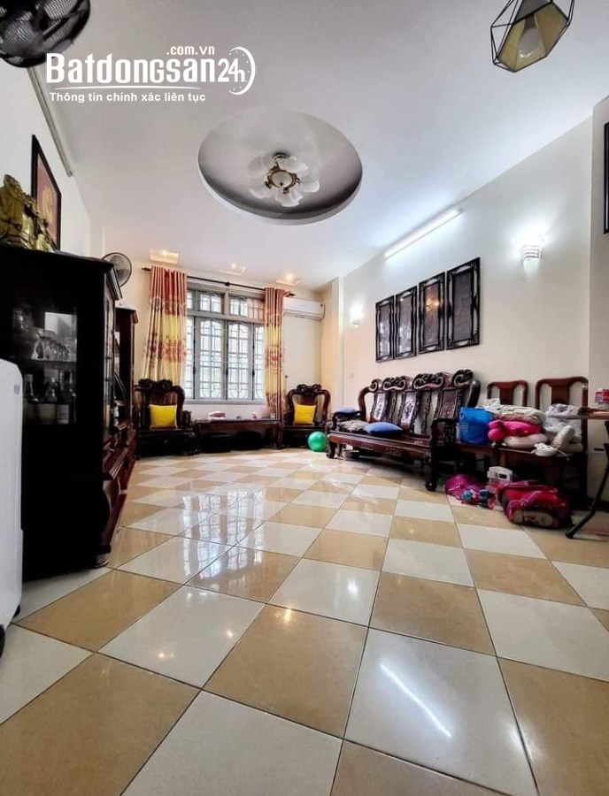 HIẾM, bán nhà riêng Duy Tân Cầu Giấy 48m x 6T giá 16.5 tỷ, phân lô, ô tô, thoáng vĩnh