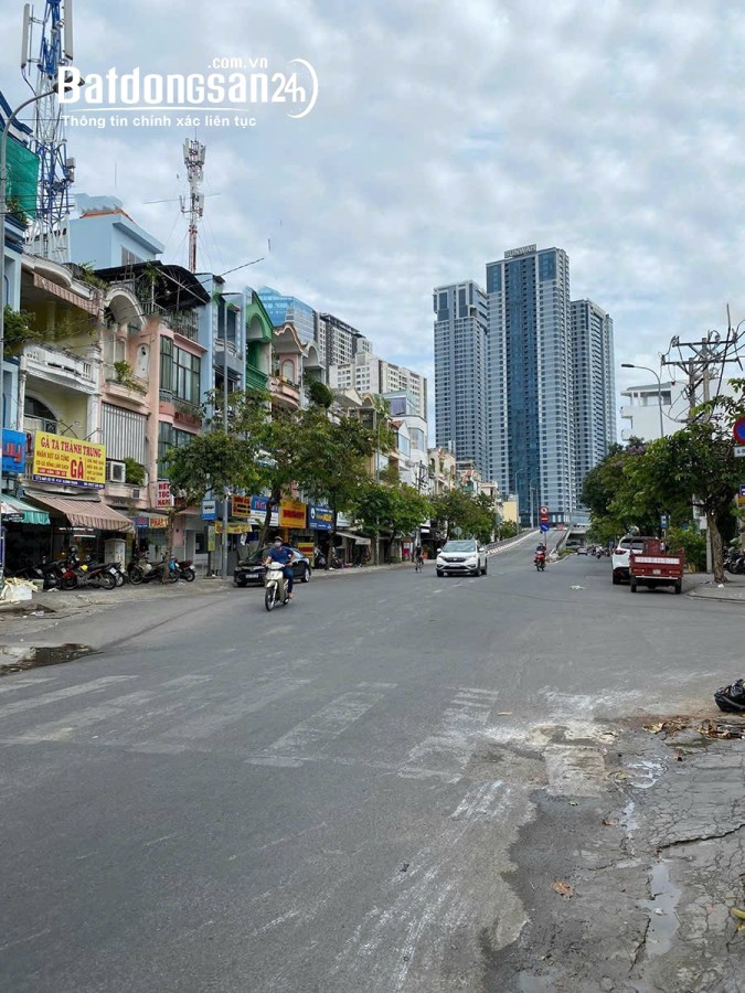 Bán nhà Đường Ngô Tất Tố, Phường 22, Quận Bình Thạnh