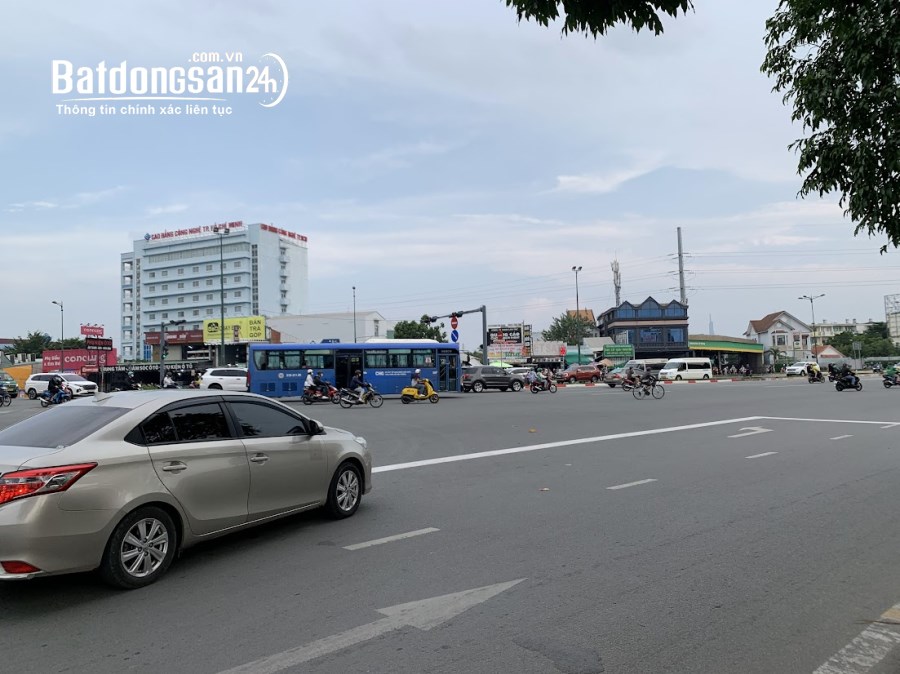 (Thủ Đức)bán nhà 2 mặt tiền,đường số Linh Đông,230m2(7x33)3tầng,15tỷ.