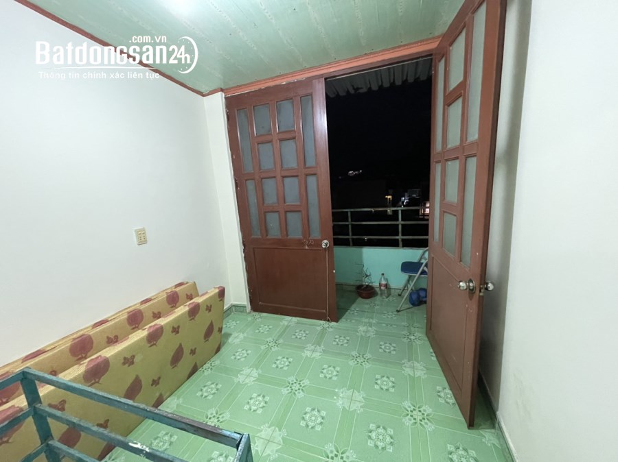 Bán nhà cấp 4 có gác hẻm đa su Trần Xuân Độ - phường Thắng Nhì - TP.Vũng Tàu.