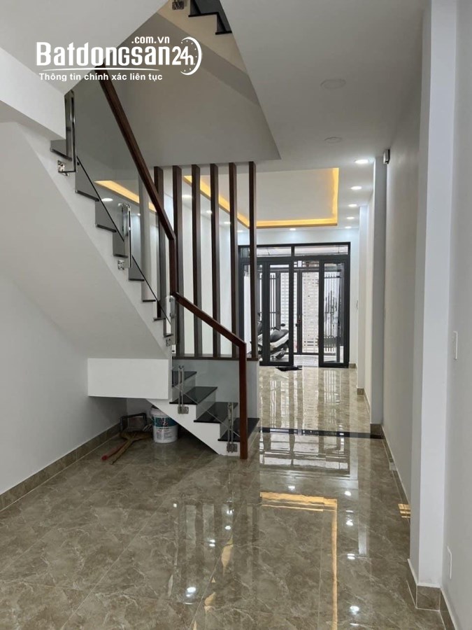 Bán nhà Đường Số 185, Phường Phước Long B, TP Thủ Đức (Quận 9)80m, 3 tầng