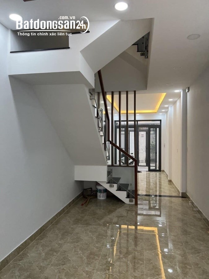 Bán nhà Đường Số 185, Phường Phước Long B, TP Thủ Đức (Quận 9)80m, 3 tầng