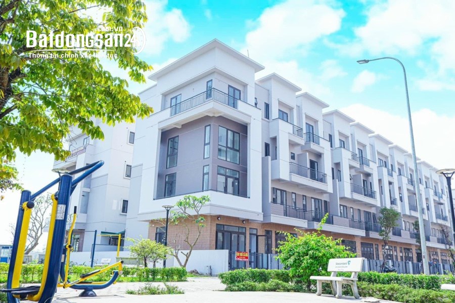 Mua ngay!với 1.3 tỷ đã có nhà 4 tầng, chân chung cư,giá chỉ từ 40tr/m2!lh0981982683